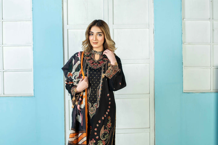 3 Piece - Luxury Embroidered Lawn Suit - AN001 - Anyesha clothes