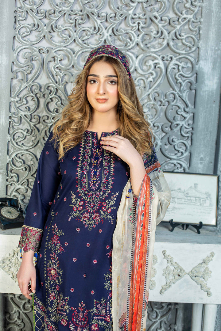 3 Piece - Luxury Embroidered Lawn Suit - AN002 - Anyesha clothes