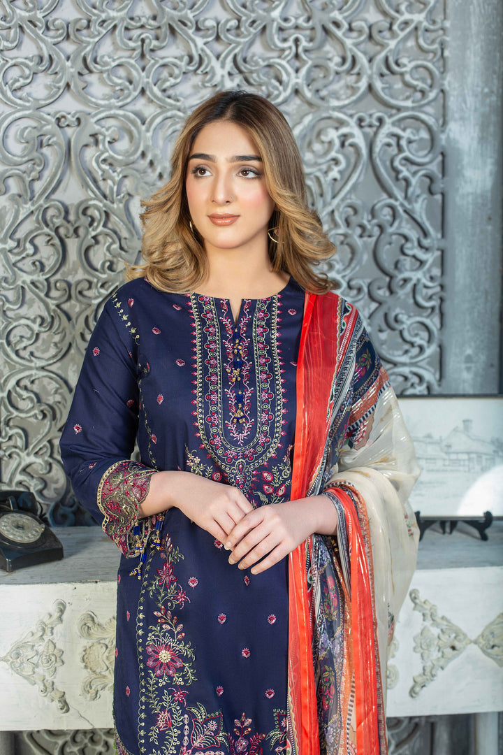 3 Piece - Luxury Embroidered Lawn Suit - AN002 - Anyesha clothes
