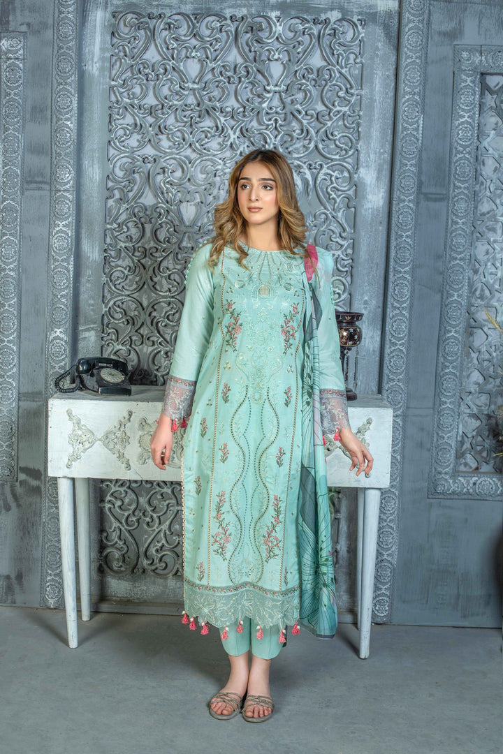 3 Piece - Luxury Embroidered Lawn Suit - AN005 - Anyesha clothes